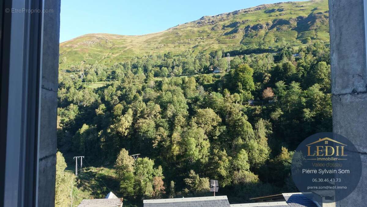 Appartement à EAUX-BONNES