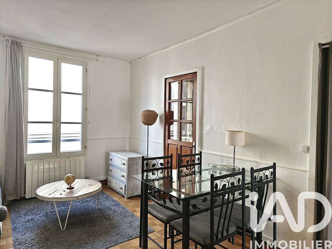 Photo 2 - Appartement à VERSAILLES