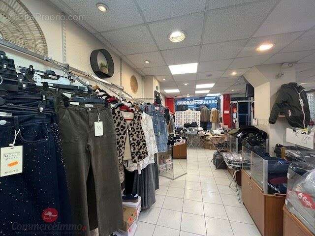 Commerce à ASNIERES-SUR-SEINE