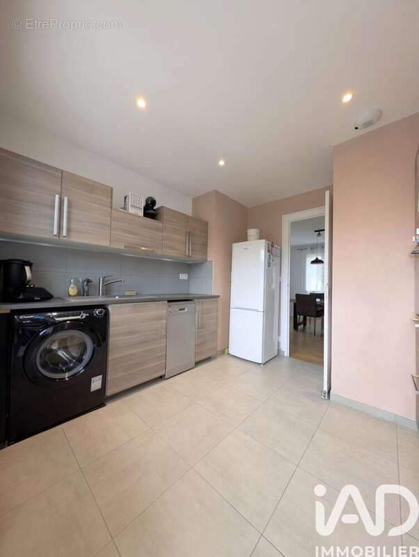 Photo 9 - Maison à YZEURE