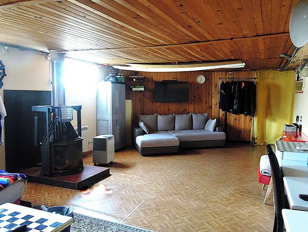 Maison à VILLENEUVE-LA-GARENNE