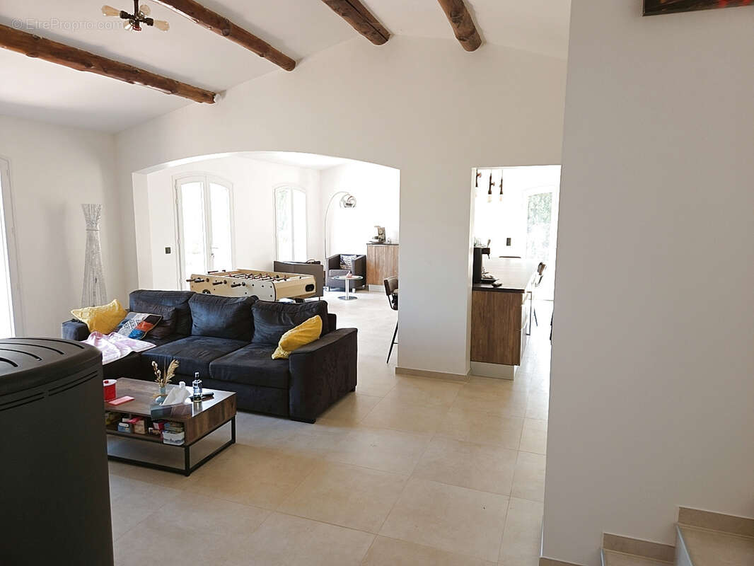 Maison à SOLLIES-VILLE