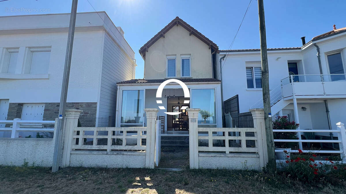 Maison à SAINT-MICHEL-CHEF-CHEF