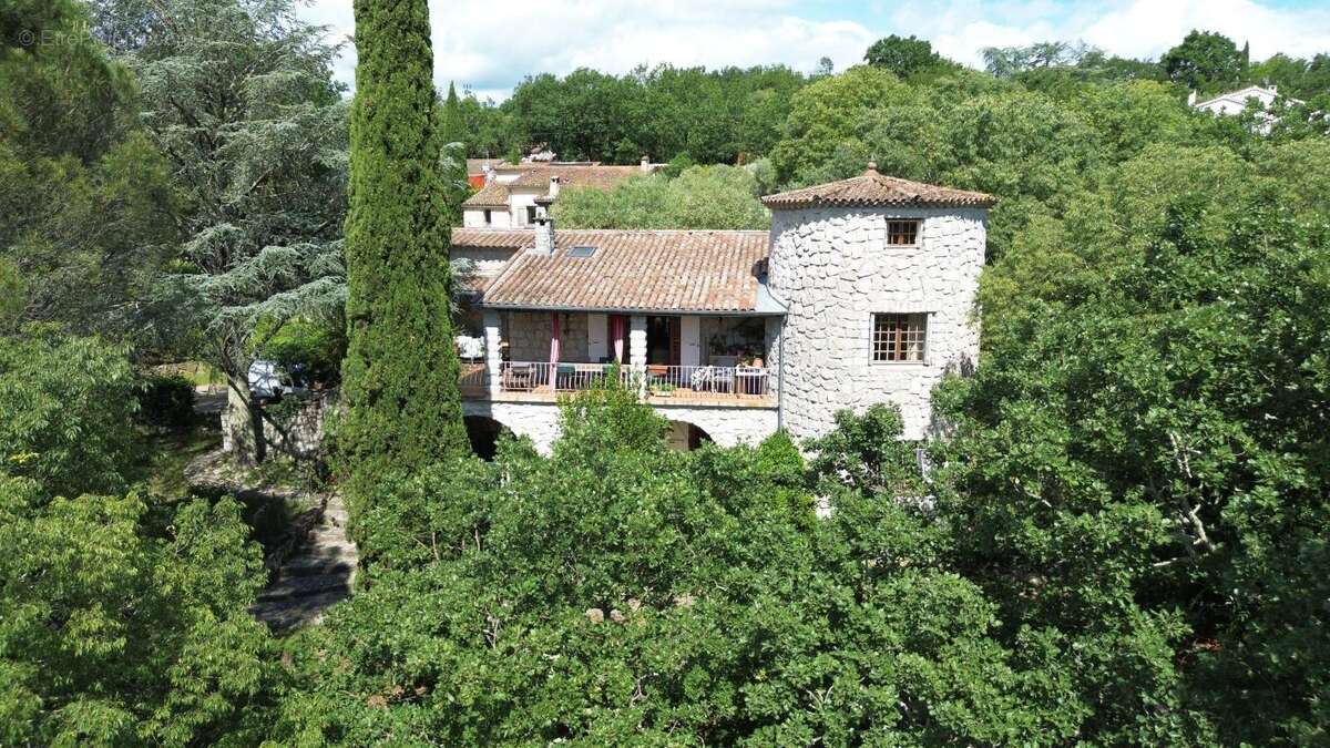 Maison à SAINT-ALBAN-AURIOLLES