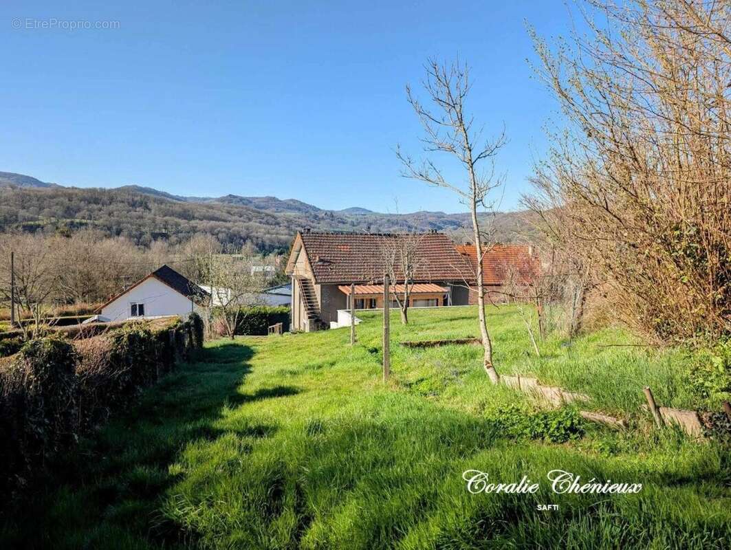 Photo 8 - Maison à YDES