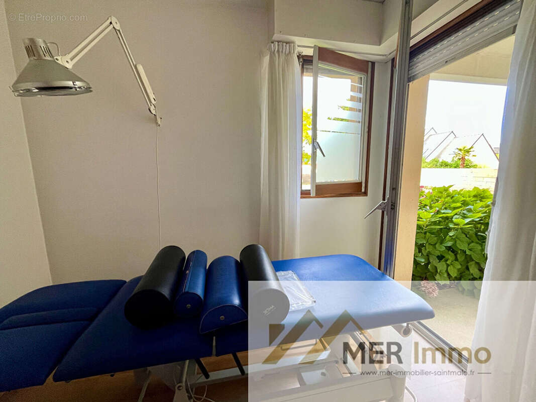 Commerce à SAINT-MALO