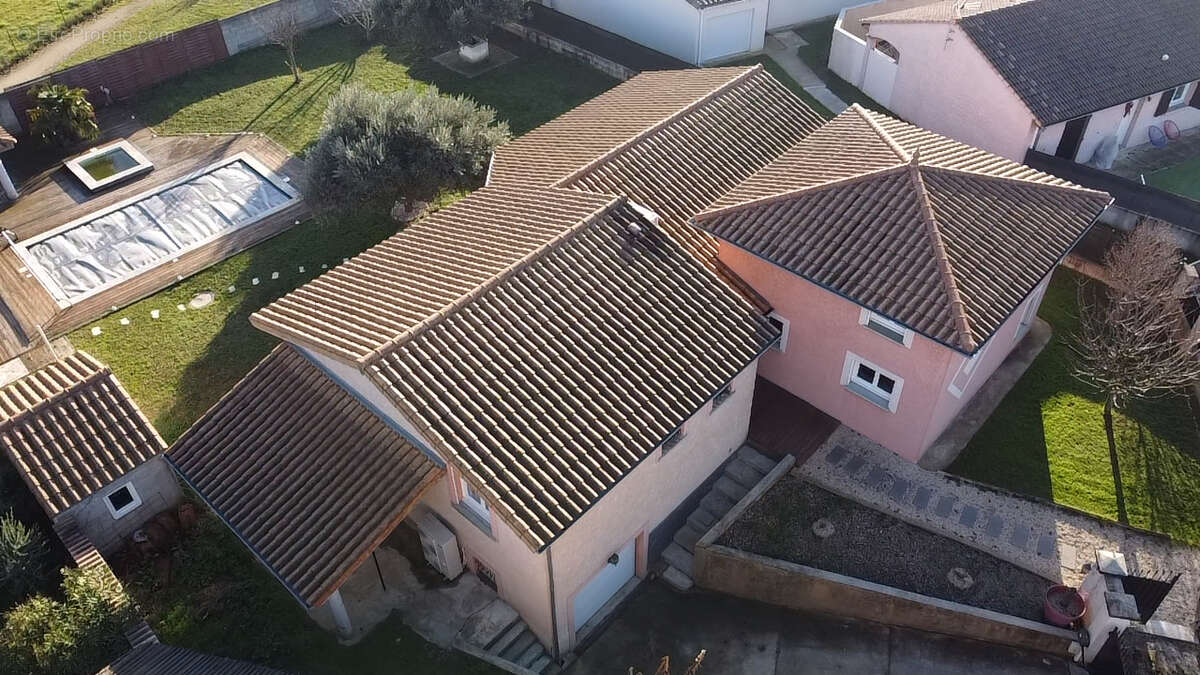 Maison à SAINT-MARCEL-LES-VALENCE