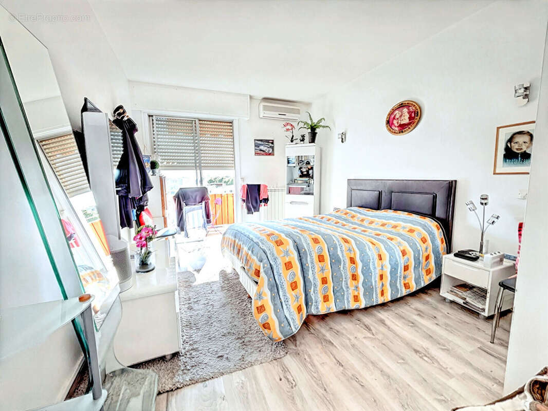 Appartement à CAGNES-SUR-MER
