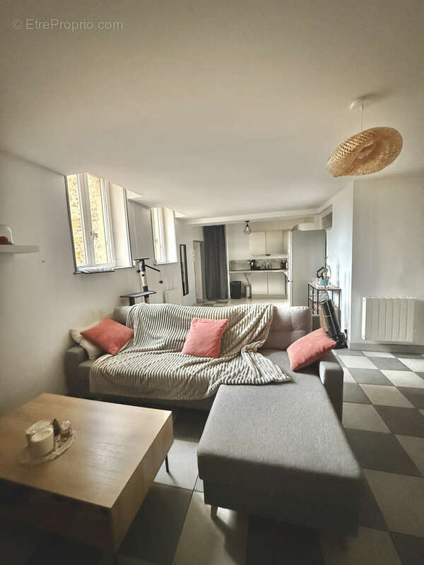 Appartement à THOISSEY