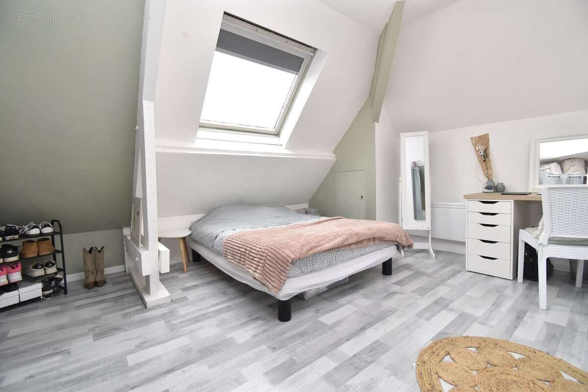 Maison 150 m² à Iwuy  - photo 6