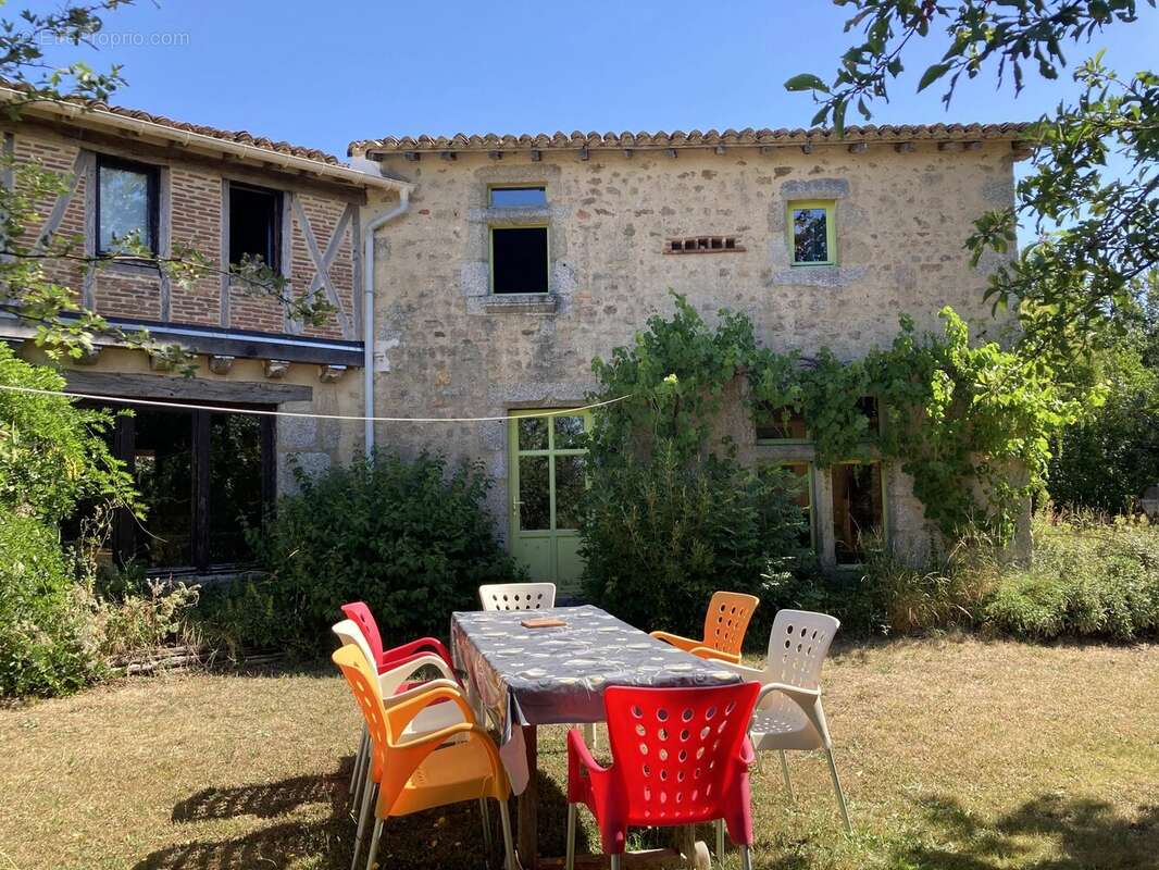 Superbe propriété avec piscine et maisons d'amis - photo 2
