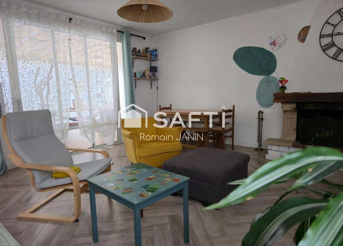 Photo 3 - Maison à JULVECOURT