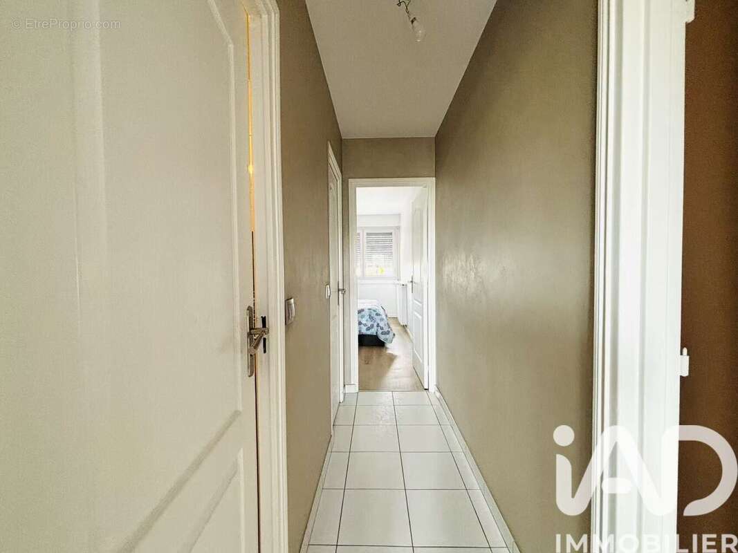 Photo 8 - Appartement à ROSNY-SOUS-BOIS
