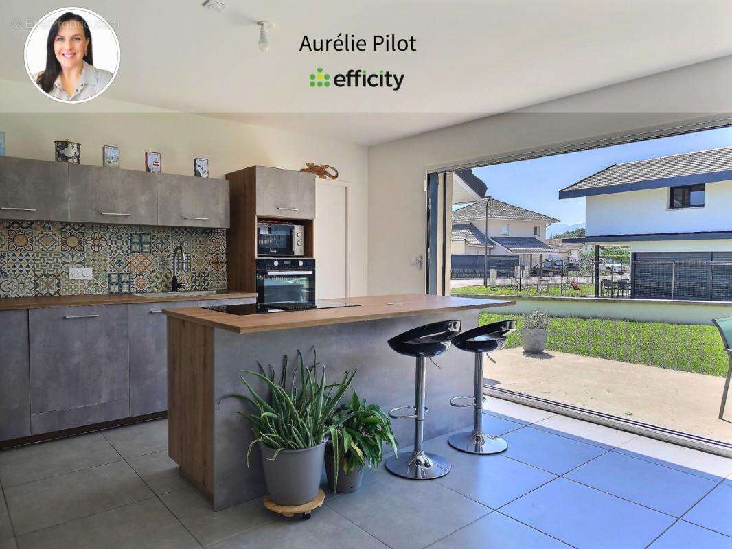 Maison 91 m² à Rumilly  - photo 4