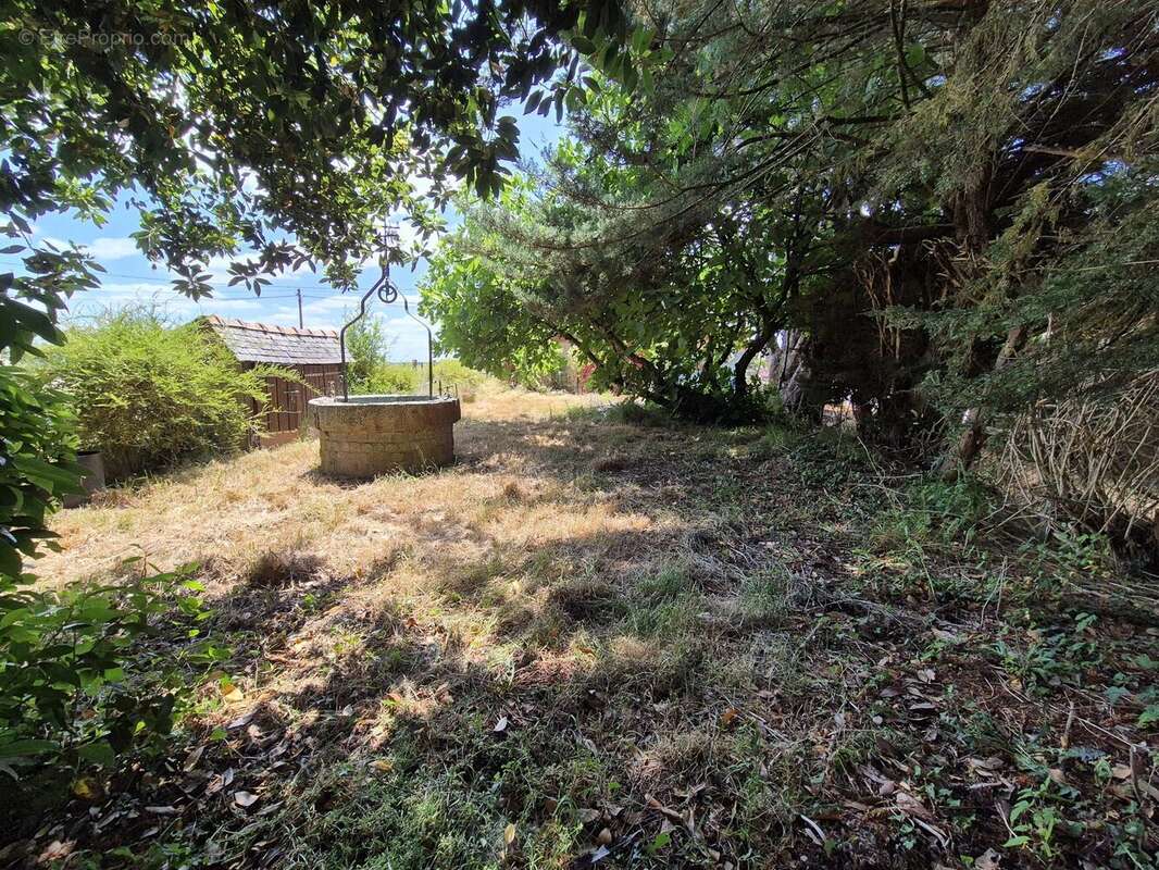 Maison à CHALLAIN-LA-POTHERIE