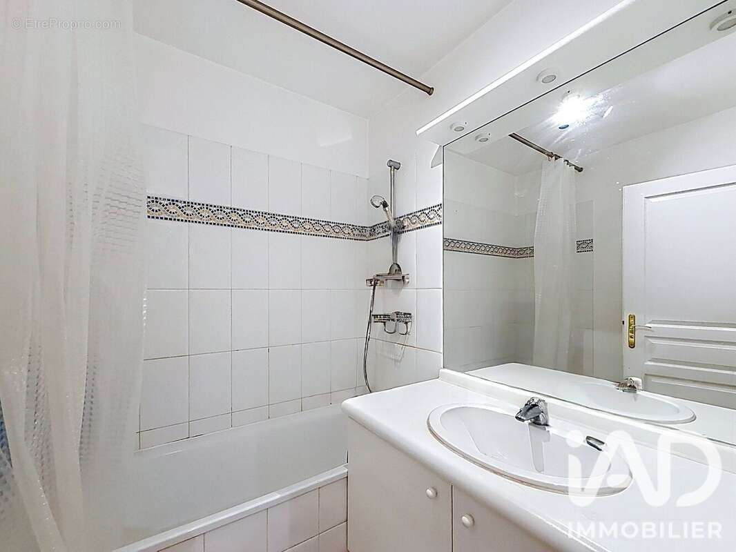 Photo 7 - Appartement à PARIS-19E