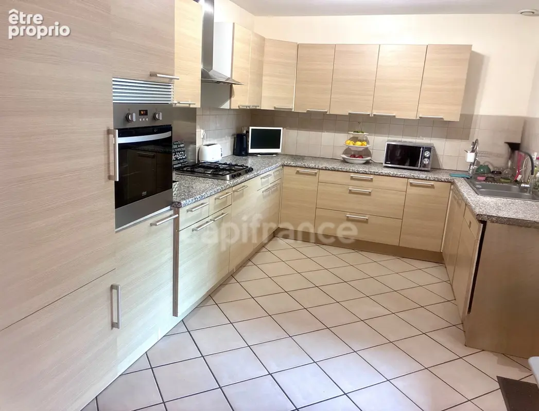 * Exclusivité de Sophie Amri *Octeville-sur-Mer*Maison de plain-pied de 190 m², séjour/salon 63m², 4 chambres et double garage - photo 8