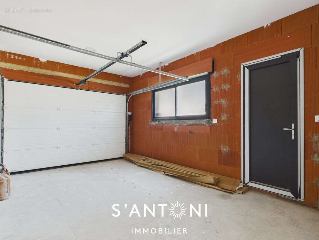 Villa de prestige - Frais de notaire réduits - Secteur privilégié - photo 20