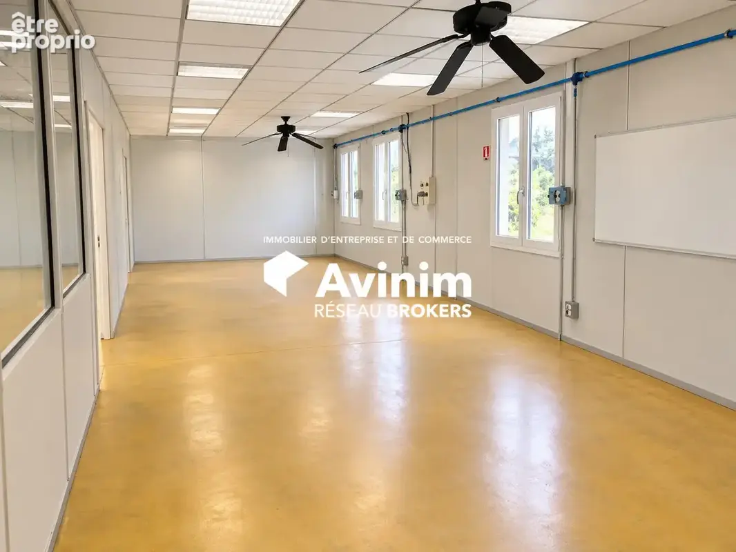 Commerce 870 m² à vendre à Seyssinet-Pariset (38170) - photo 3