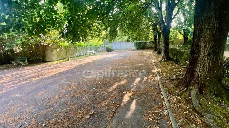 Appartement à LE PERREUX-SUR-MARNE
