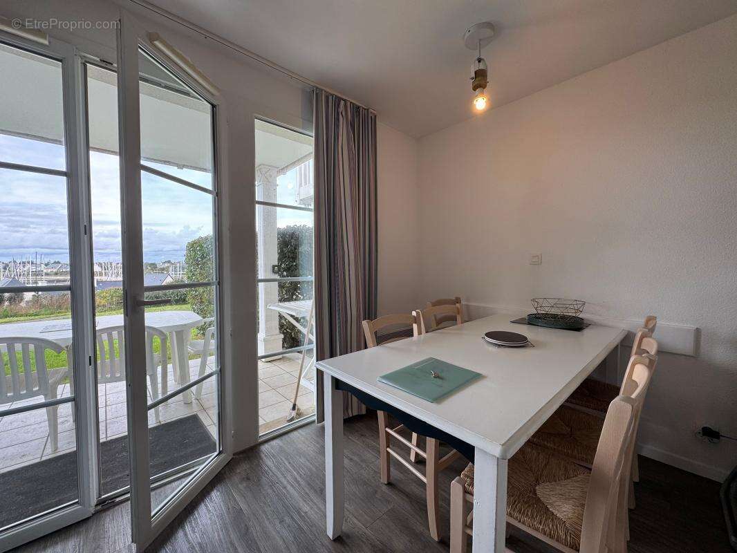 Appartement à ARZON