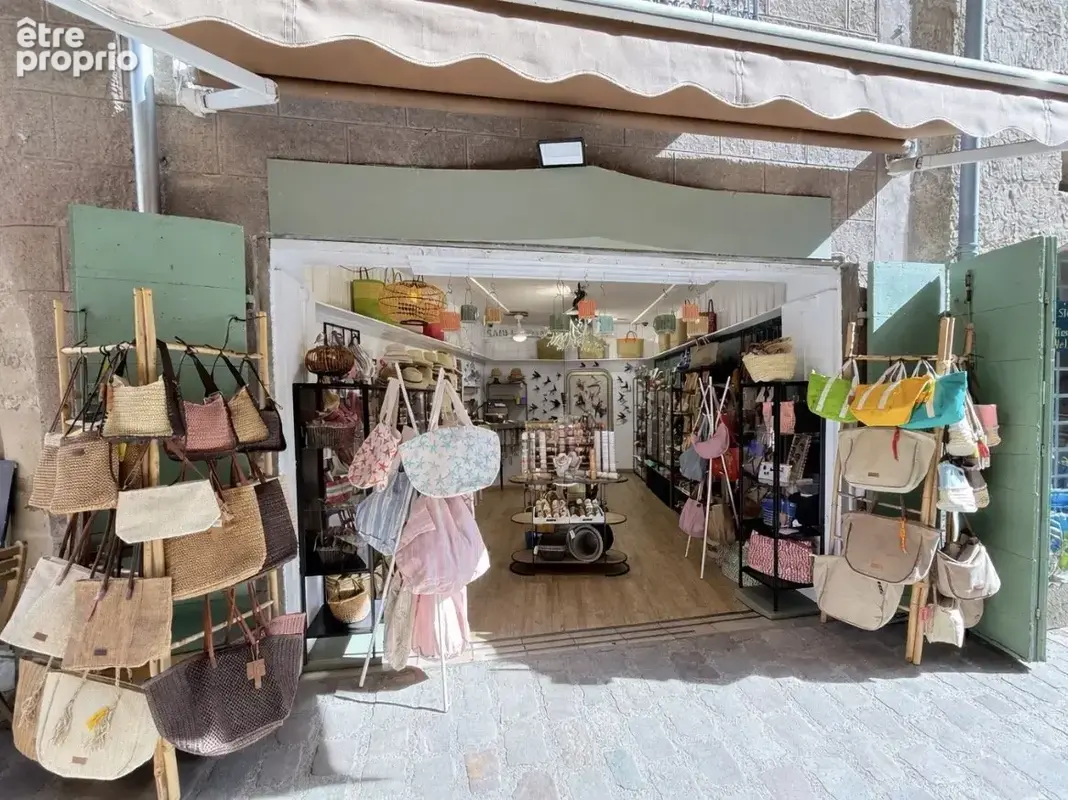 Commerce à PEZENAS