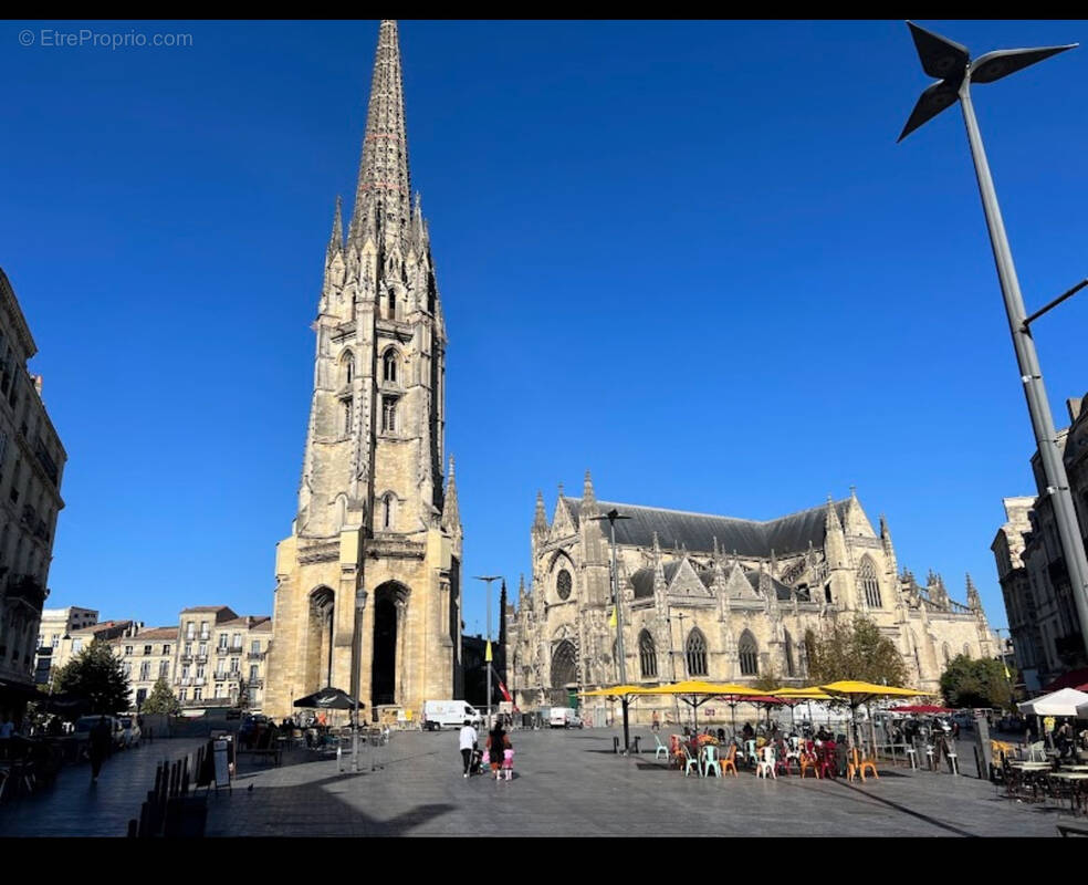 Appartement à BORDEAUX
