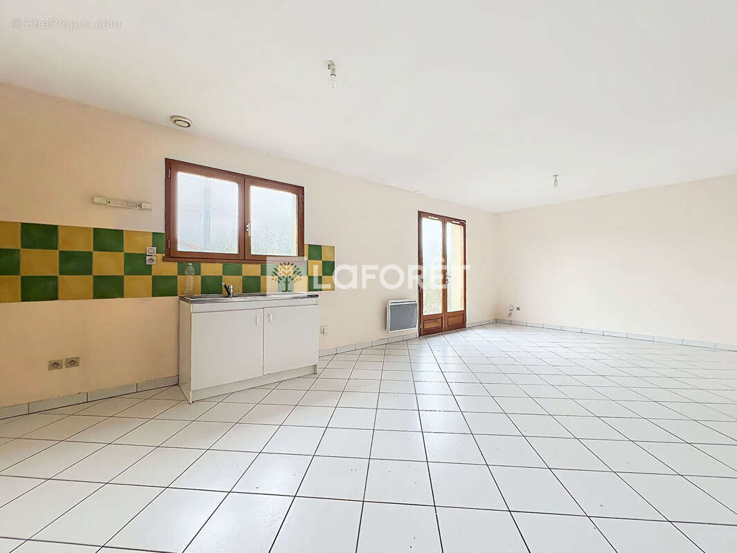 Maison à DOUE-LA-FONTAINE