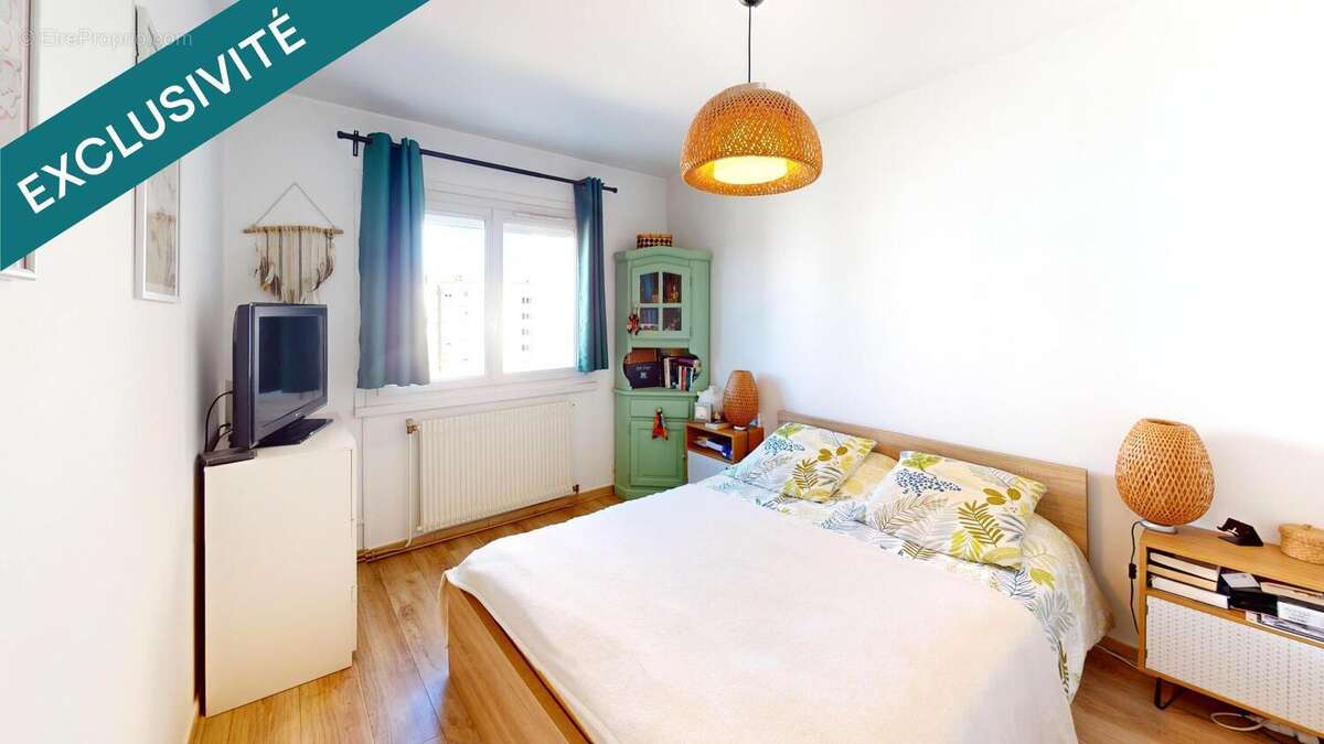 Photo 6 - Appartement à DECINES-CHARPIEU