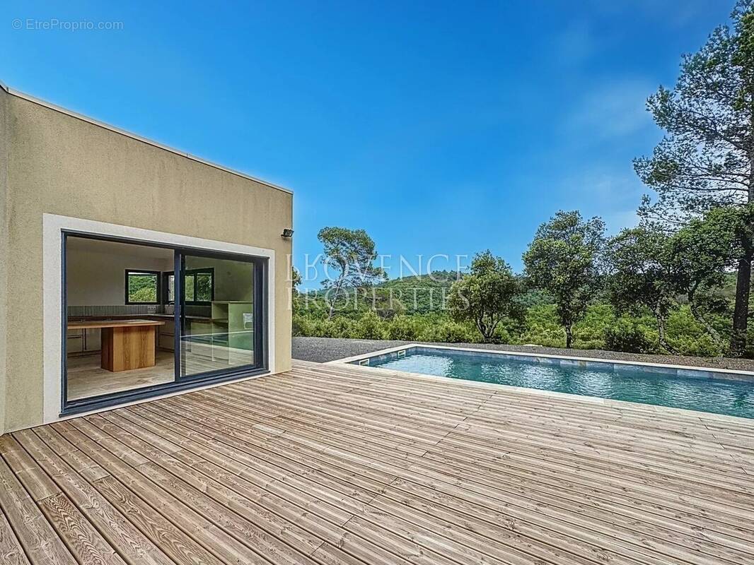 Maison à CHATEAUVERT