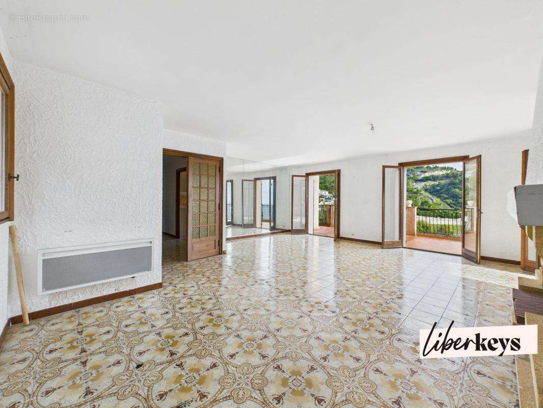 Èze – Vue mer panoramique, dernier étage de villa – 118 m² + 60 m² de terrasse - photo 3