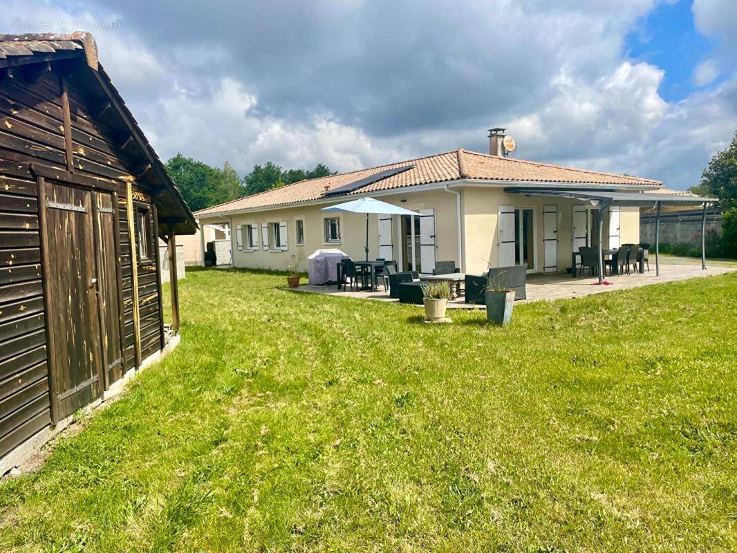 Maison 6 pièces 160 m² · à Cestas · 160 m² · 469 000 €