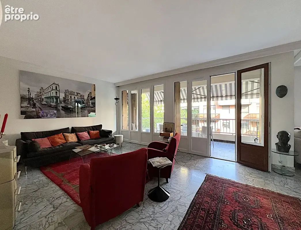 Busca T4 de 112 m2 -Terrasse et parking en sous-sol - photo 15