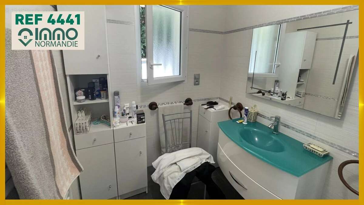 Maison à NASSANDRES