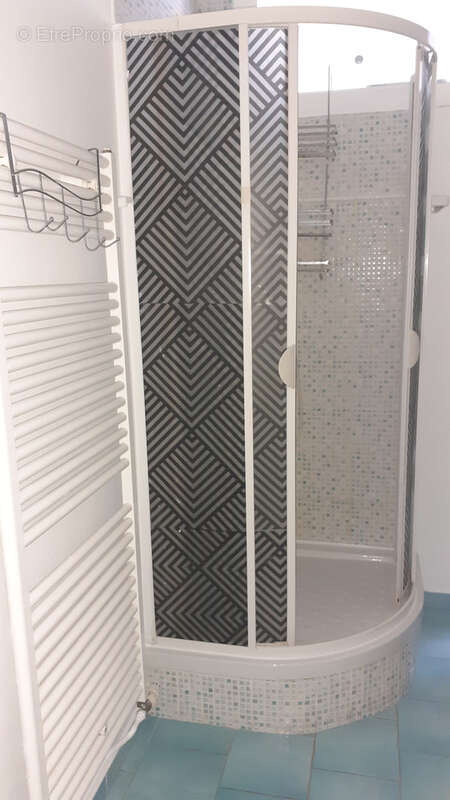 Appartement à EZANVILLE