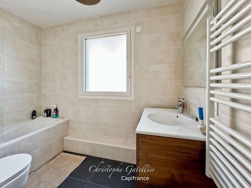 Appartement de prestige 136 m² – 5 chambres – Résidence 2022 – Bellevue – Gare à pied – Terrasse/Balcon – Double parking - photo 11