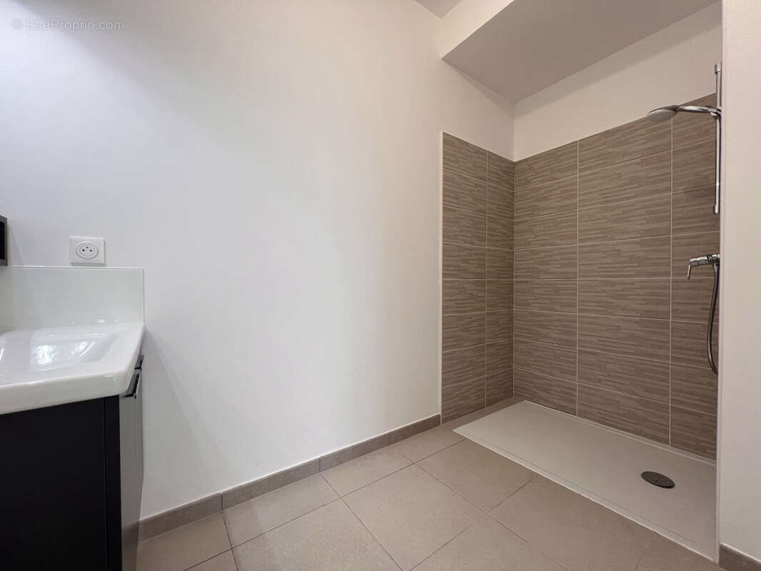 Appartement à ROSNY-SOUS-BOIS