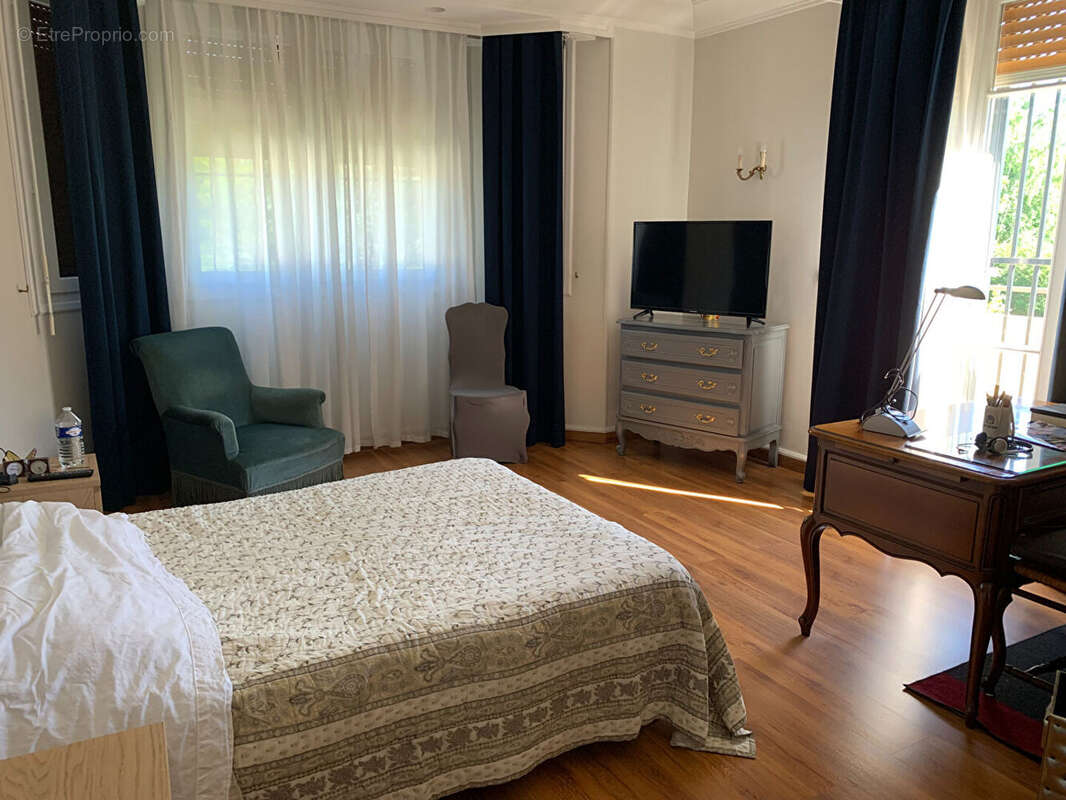 Maison à MONTMORENCY