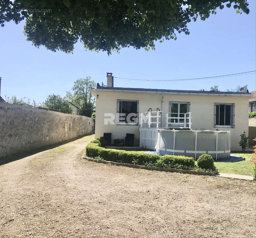 Maison à SOISY-SUR-ECOLE