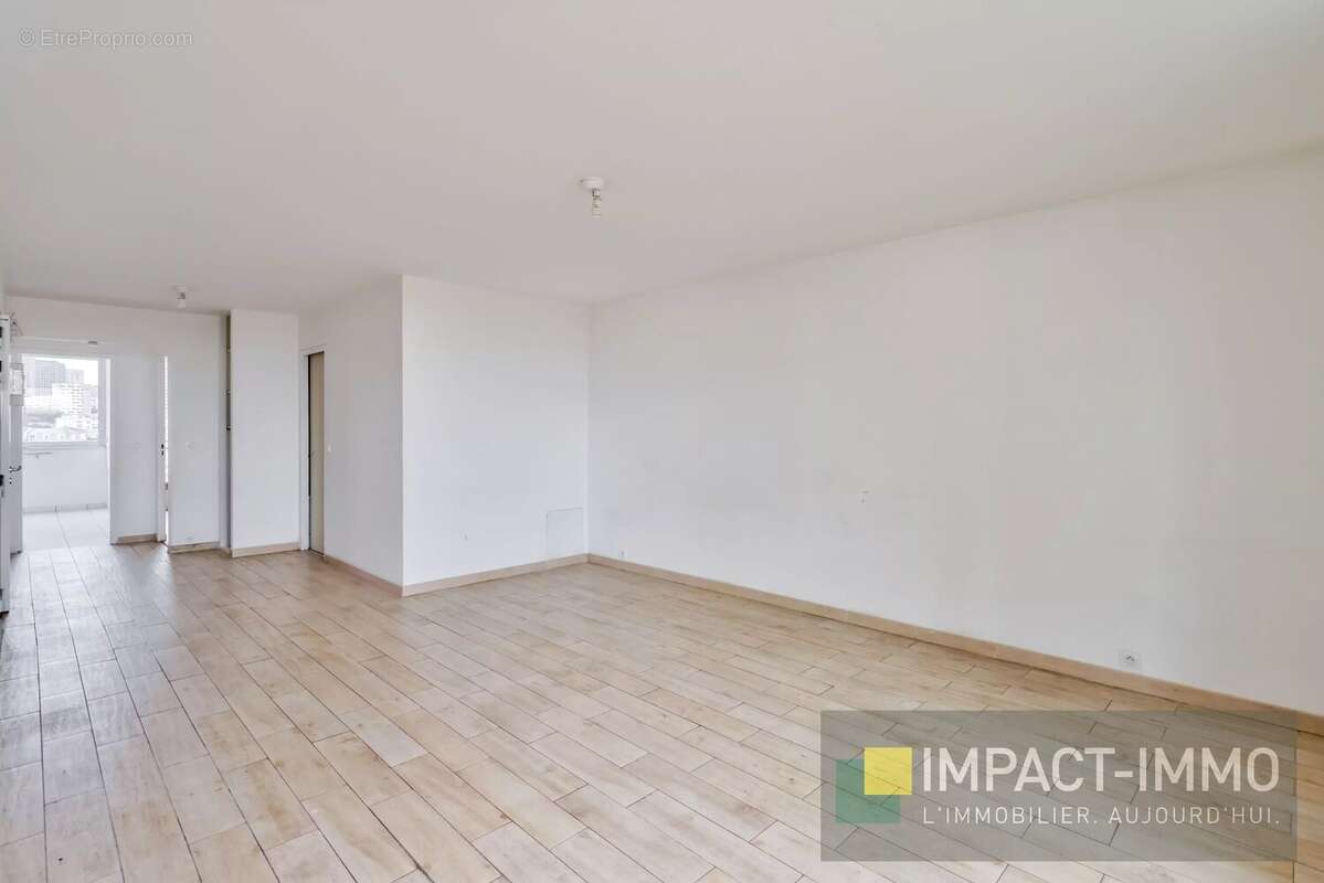 Appartement à PUTEAUX
