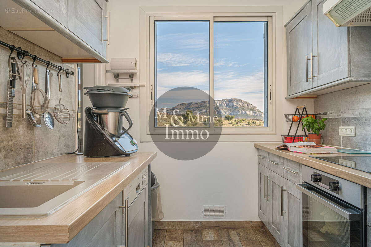 Appartement à MARSEILLE-9E