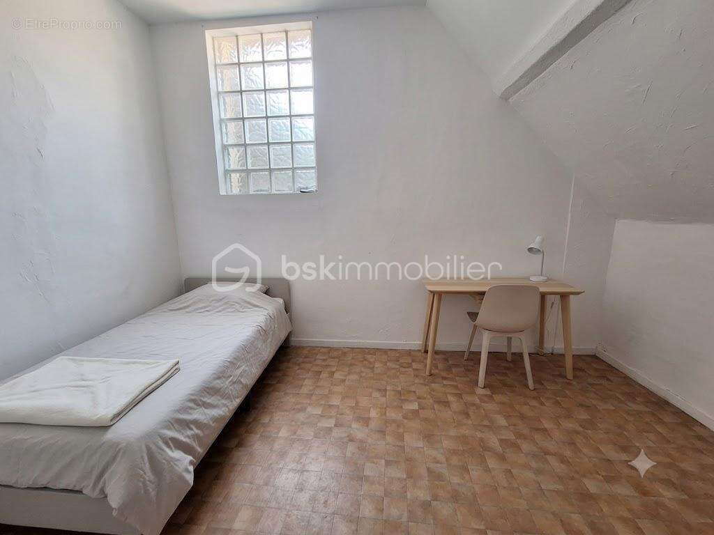 STUDIO — Montereau-Fault-Yonne - photo 3