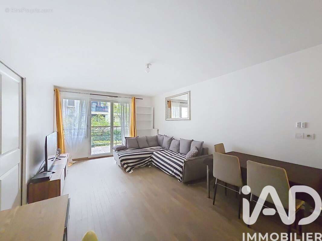 Photo 4 - Appartement à SURESNES
