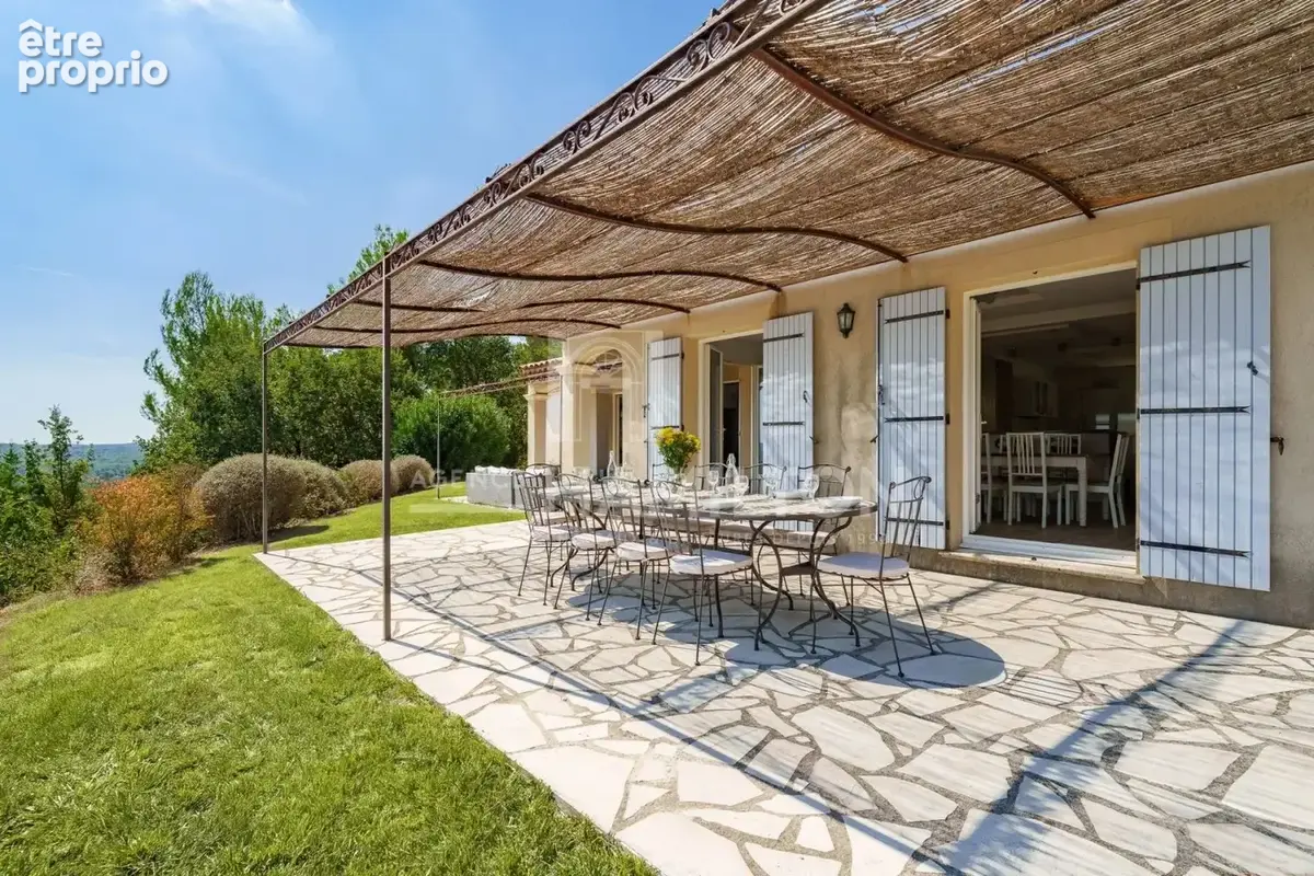 Belle villa contemporaine à Fayence, piscine et vue panoramique - photo 17