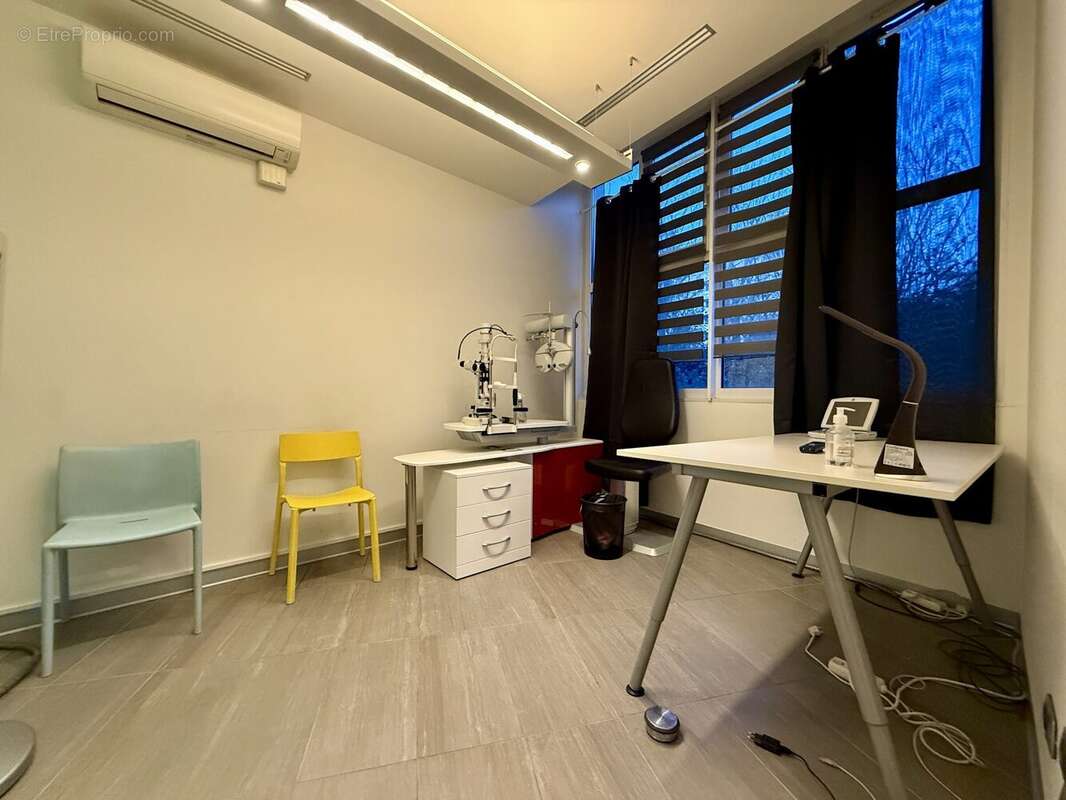 Commerce à MULHOUSE