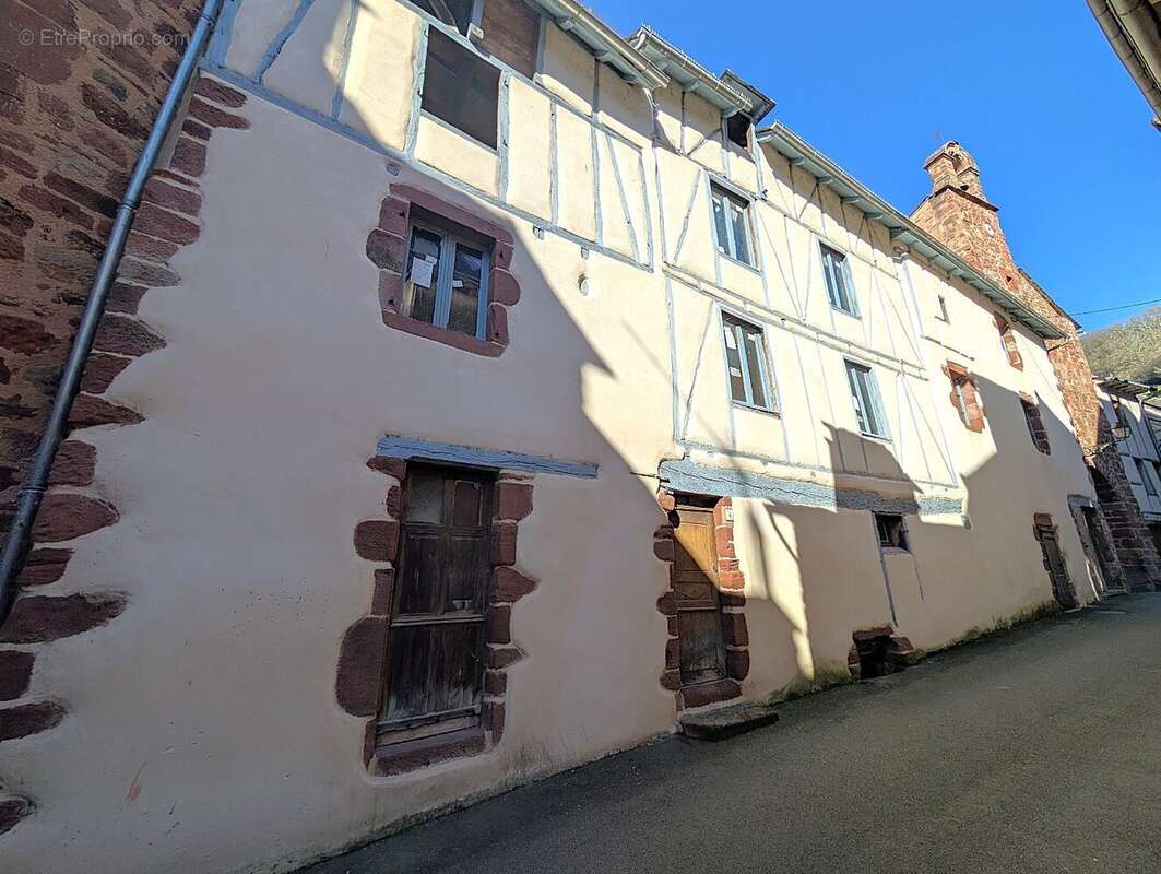 Immeuble Investisseur Villecomtal - photo 4