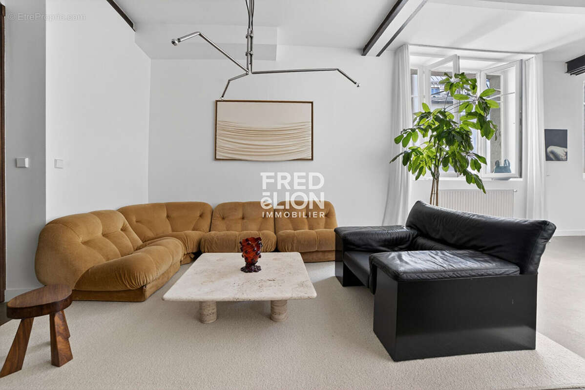 Appartement à PARIS-19E