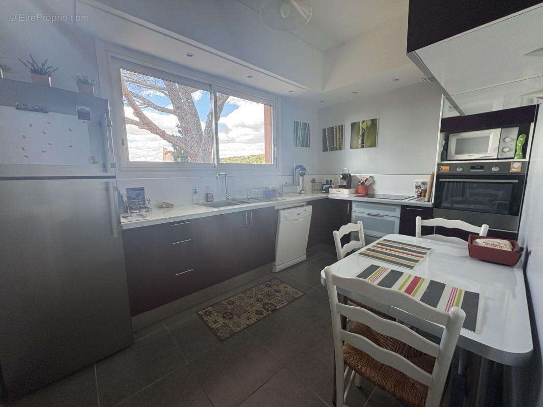 Maison 135 m² à Sete  - photo 4