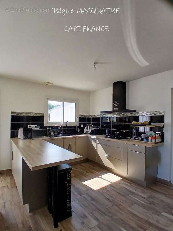 À vendre – Pavillon récent de plain‑pied (RT2012) : 4 pièces, 3 chambres, 1 259 m² de terrain, 44 m² de combles aménageables – V - photo 3