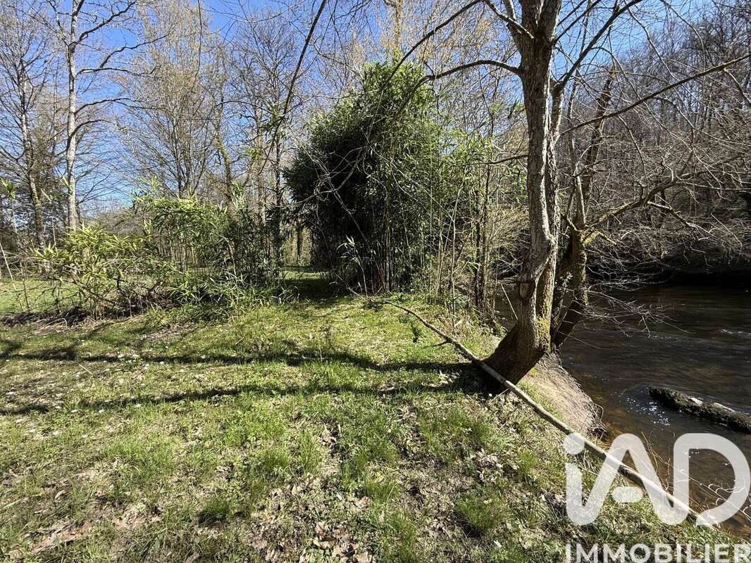 Photo 5 - Terrain à SAINT-PRIEST-TAURION